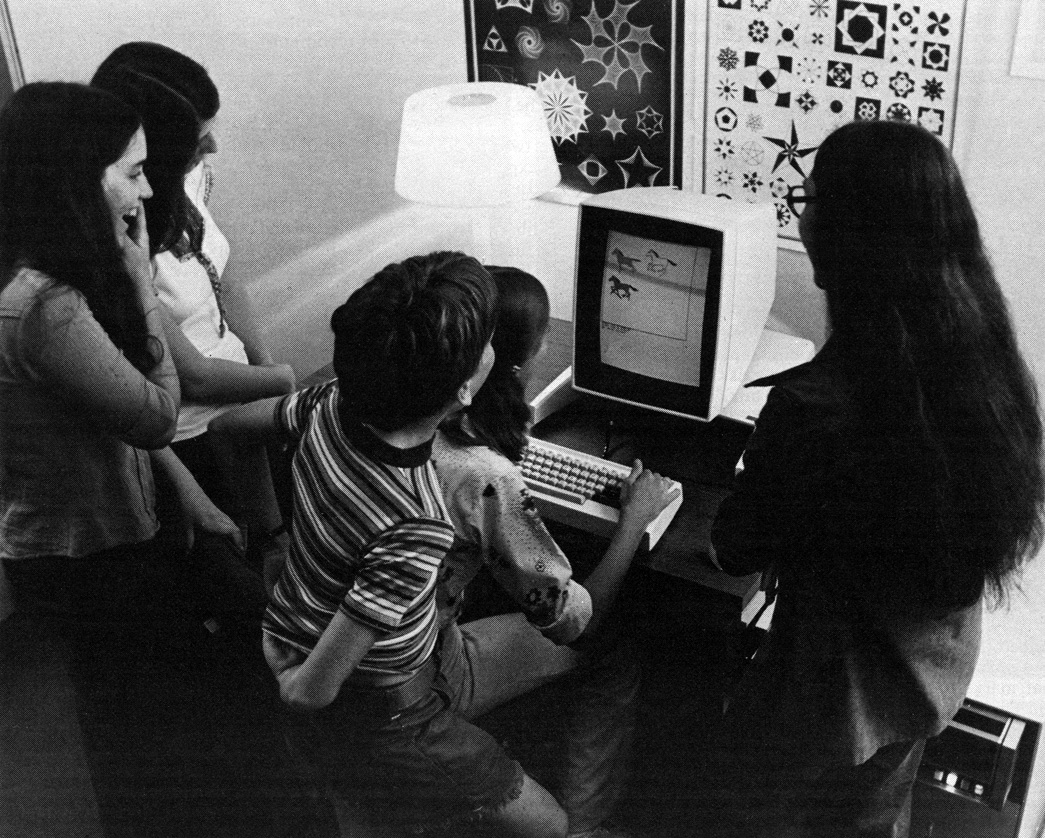 EXPERIMENTAL PERSONAL COMPUTER was built at the Xerox Palo Alto Research Center in part to develop a high-level programming language that would enable nonexperts to write sophisticated programs. The author and his colleagues were also interested in using the experimental computer to study the effects of personalcomputing on learning. The machine is completely self-contained, consisting of a keyboard, a pointing device, a high-resolution picture display and a sound system, all connected to a small processing unit and a removable disk-file memory. Display can present thousands of characters approaching the quality of those in printed material.