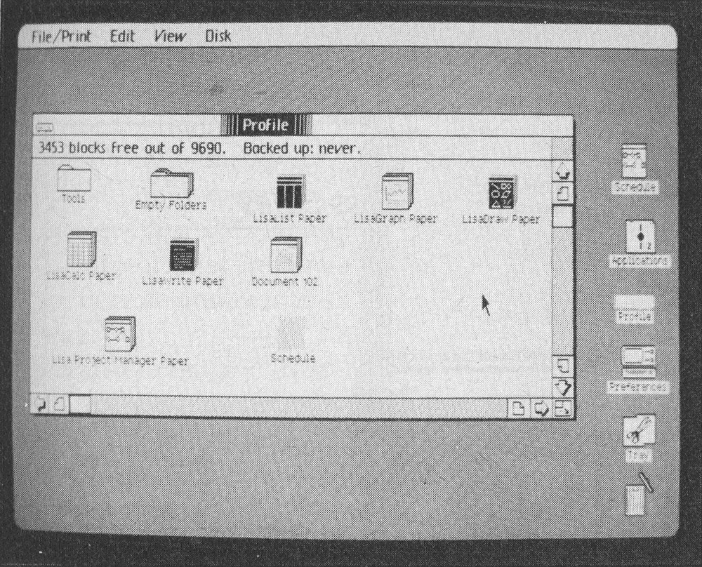 Photo 4a: File management on the Lisa system. Files, collections of files, and peripherals appear in a separate window (4b). The user can dynamically manipulate the window in several ways; in photo 4b-d, the window is enlarged (picture 1 of 4).