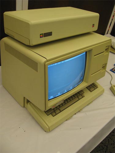 Apple Lisa 1 with an external ProFile drive.